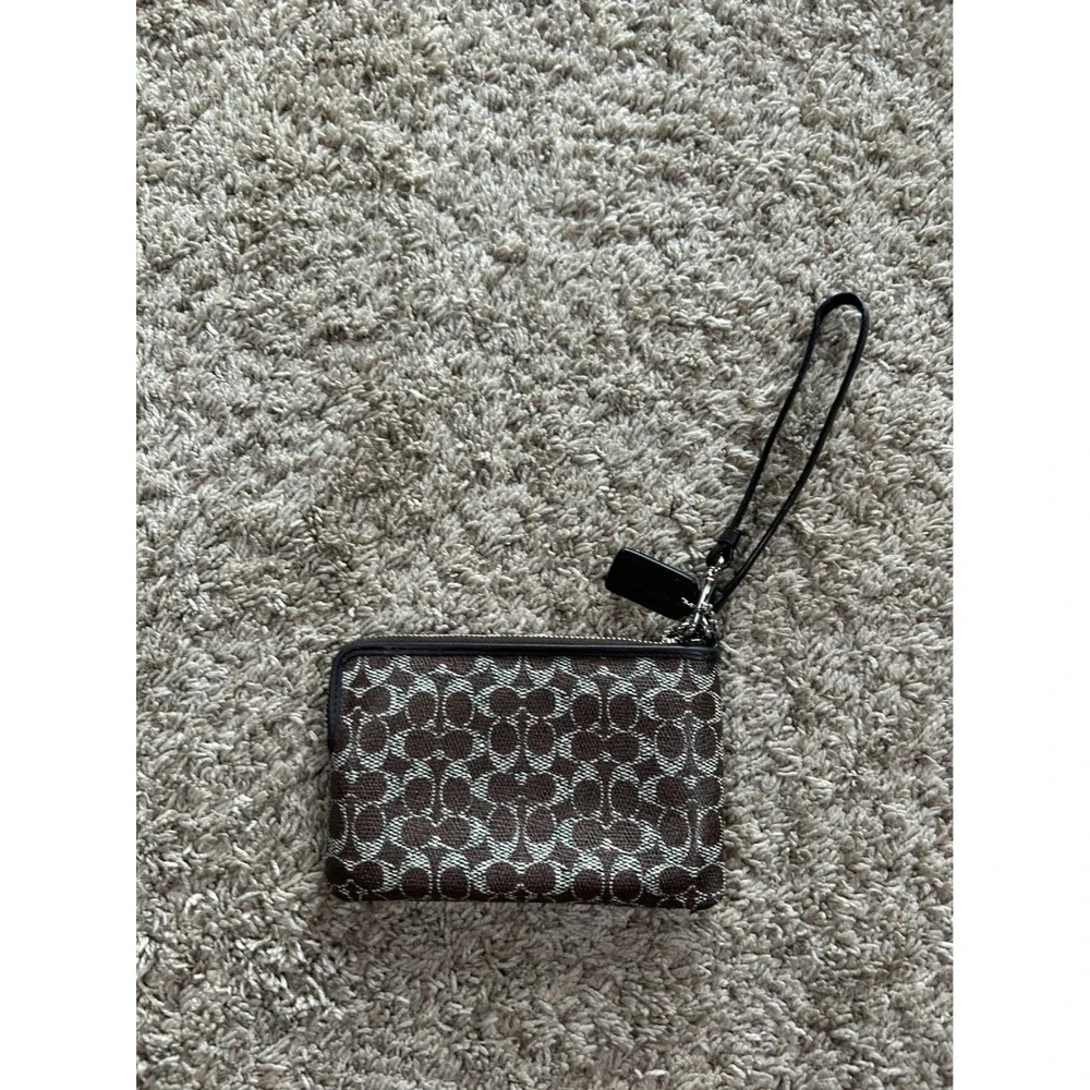 Coach Signature Monogram Wristlet Brown Jacquard‎ Zip Top Small Wallet Wristlet